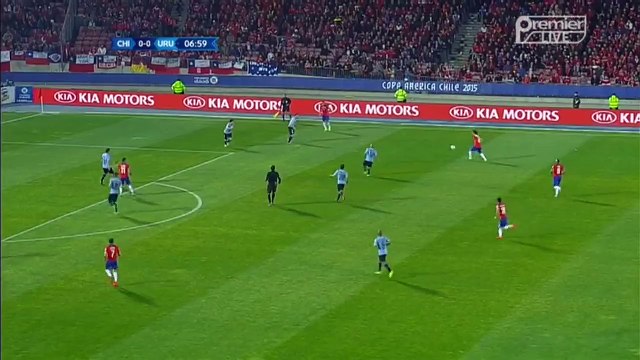 Eduardo Vargas volley chance | Chile vs Uruguay 25.06.2015