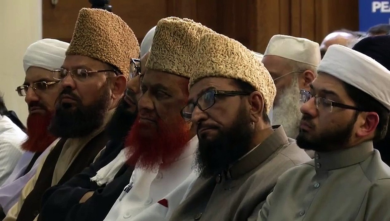 Dr Muhammad Tahir-ul-Qadri launches the ‘first’ Islamic counter-terrorism curriculum for school and university students