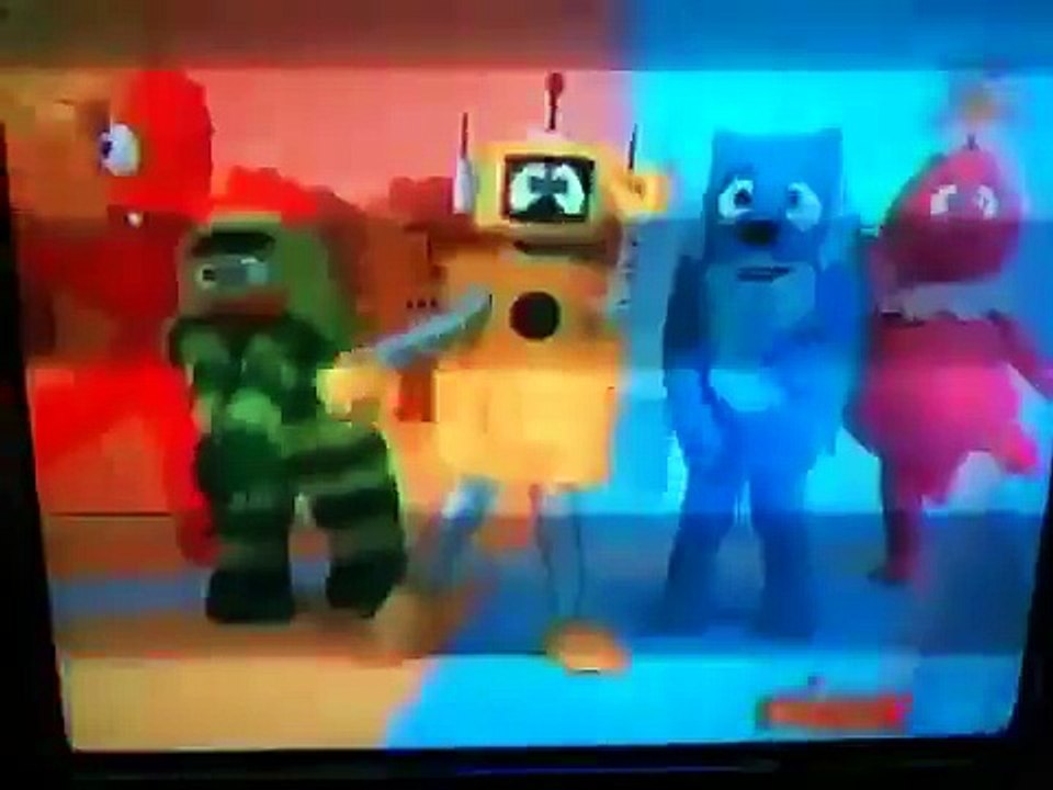 Yo Gabba Gabba Hold Still The Wiggle Song Video Dailymotion