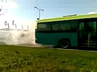 BBA Connexxion bus in de fik Etten-Leur