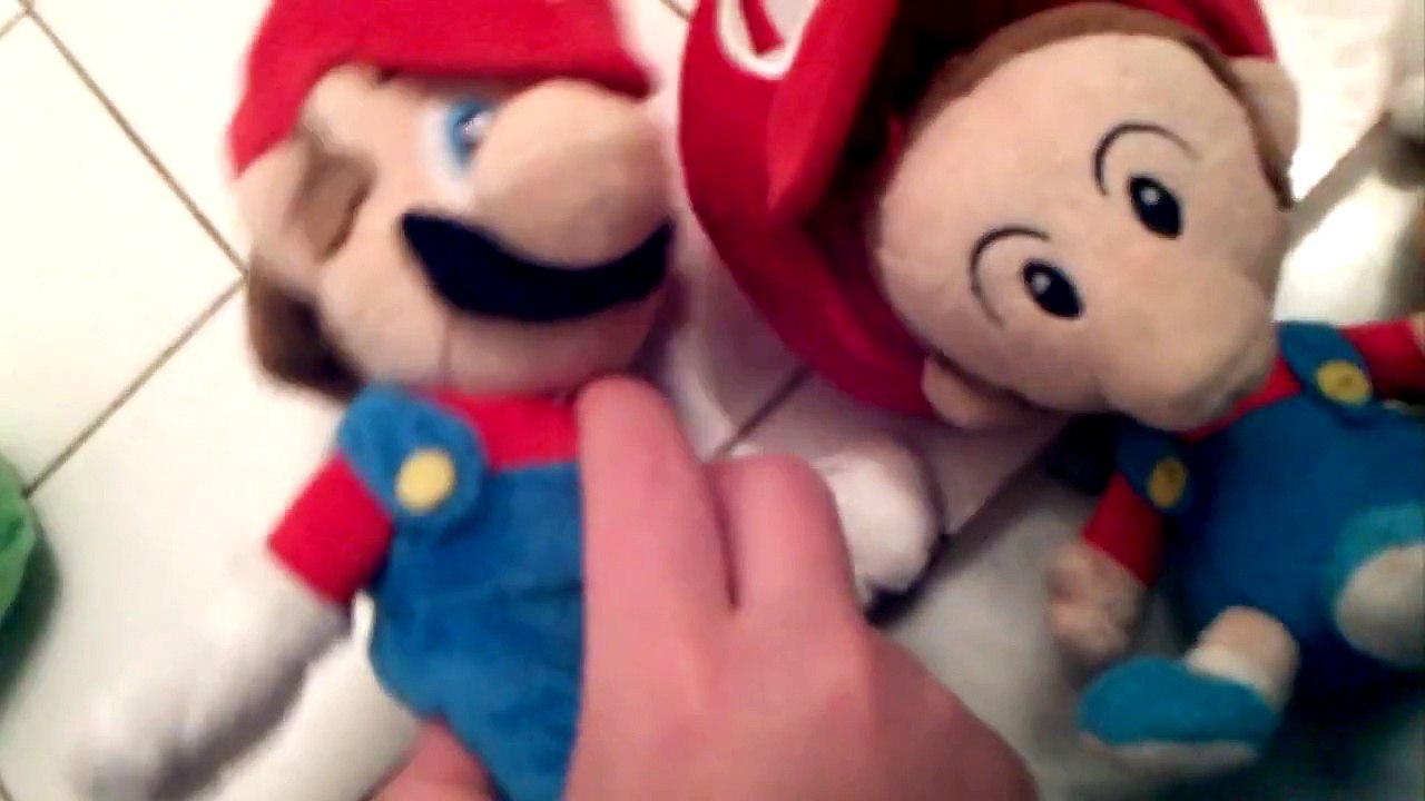 Super Mario  plush the robot