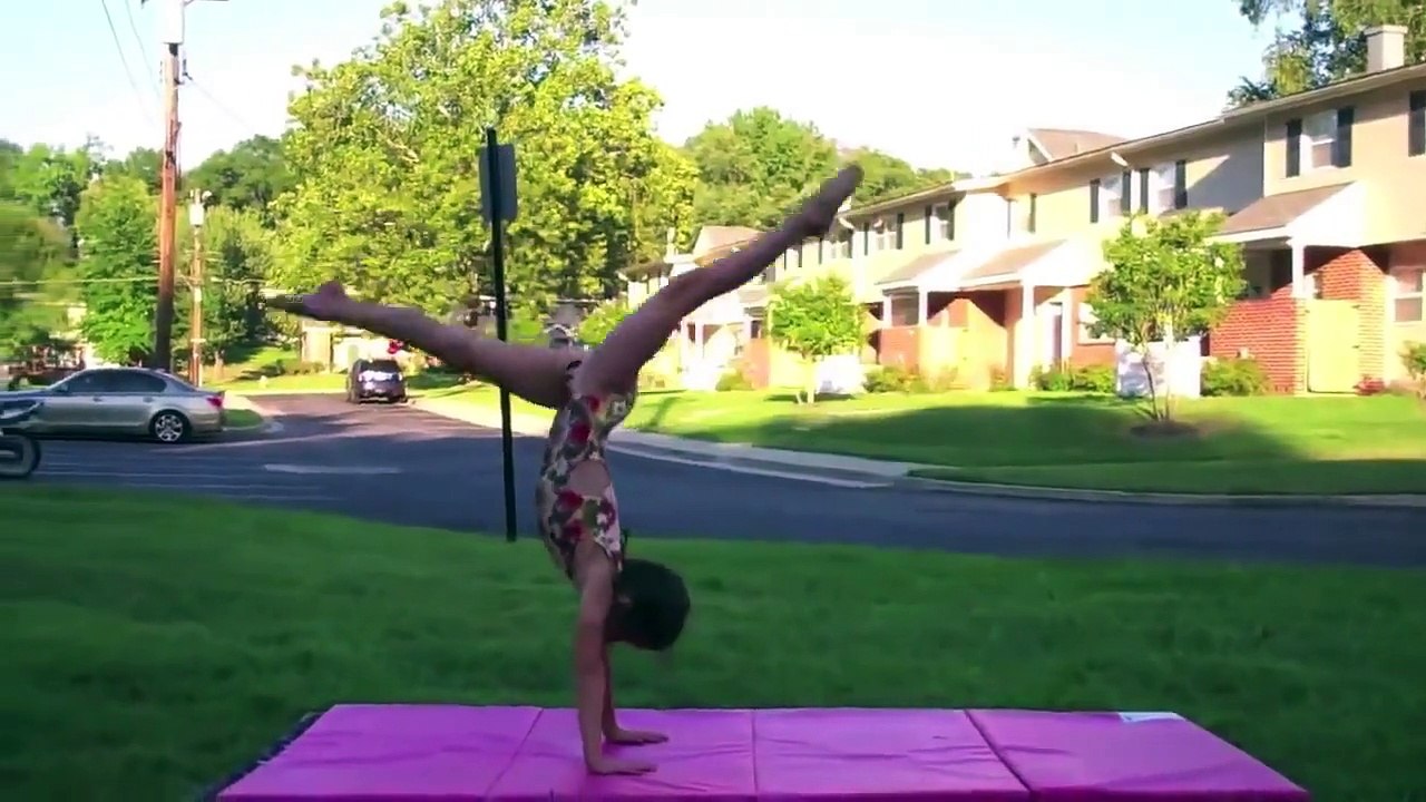 Juliana Grace and Mackenzie Ziegler | Happiness