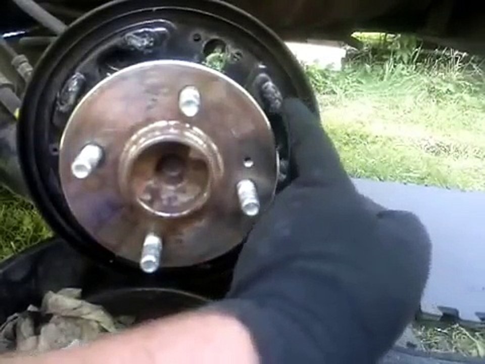 Mécanique auto - Changement machoires de frein à tambour 3~3