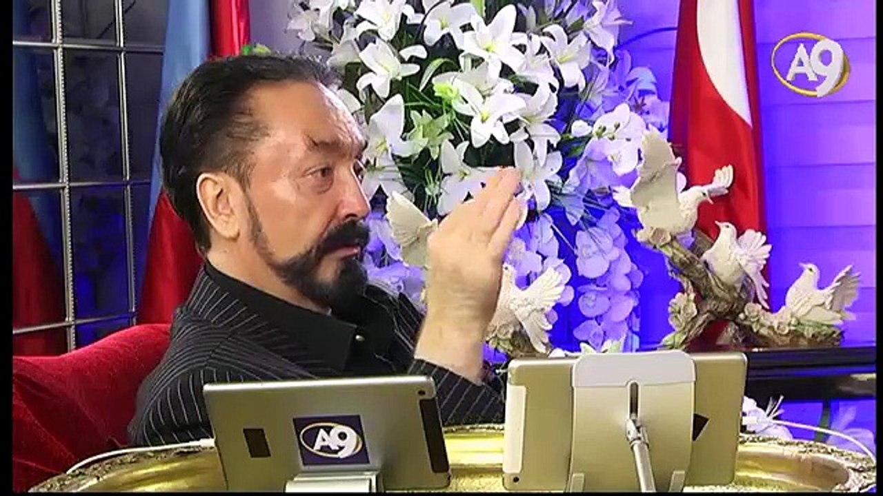 İnsanlar zamanın izafiyetini anlamış olsalar dünya için acı çekmekten de kurtulurlar.