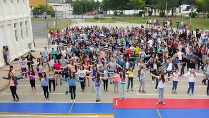 flasmob college pasteur st mars la jaille unss danse 44