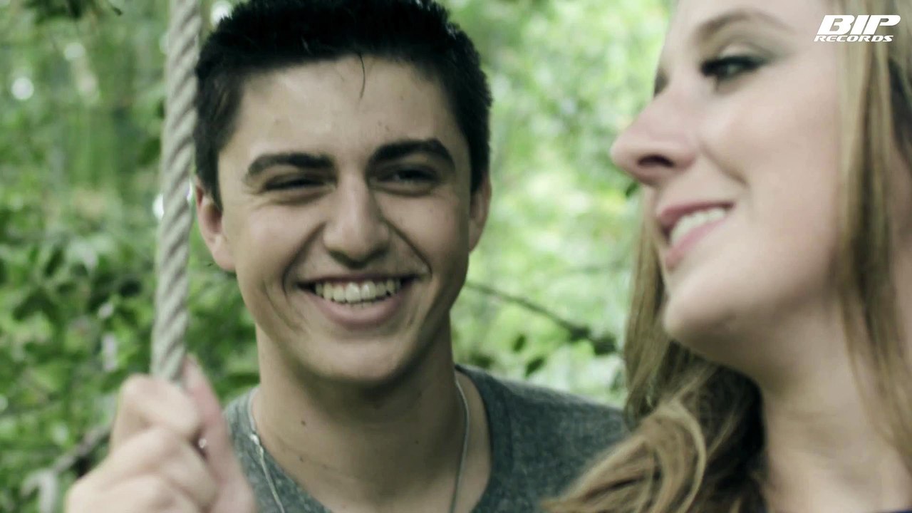 Brooklyn Haley – Cold Case (Official Music Video)