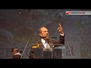 TG 08.04.15 Schittulli e l'embargo: "Pugliesi, non comprate più prodotti francesi"