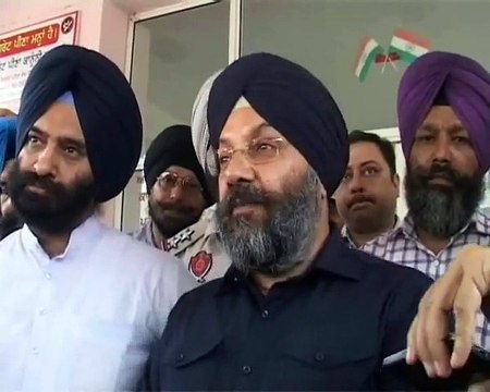 Manjit Singh GK meets Prof Bhullar at Amritsar