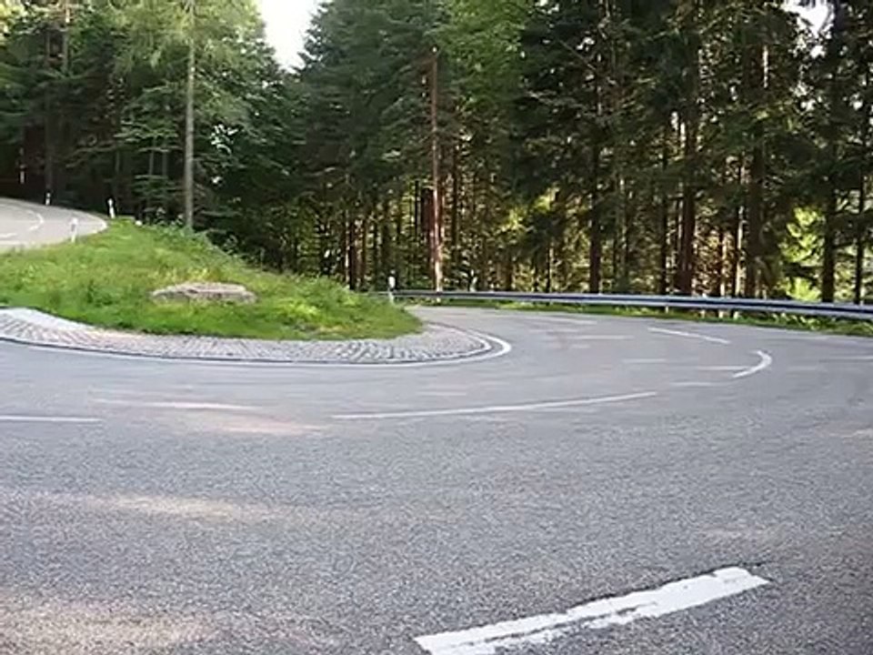 Moto Guzzi Griso in Schwarzwald