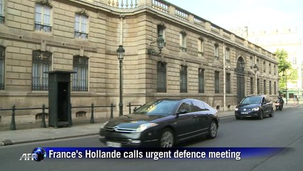 Hollande calls defence council meeting after Wikileaks reports