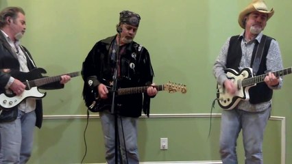 TC-Helicon Play Electric all electric short "band" Demo BETTER AUDIO