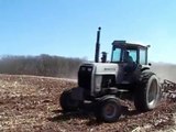 Cummins Powered White 2-135 with IH 470 Disc