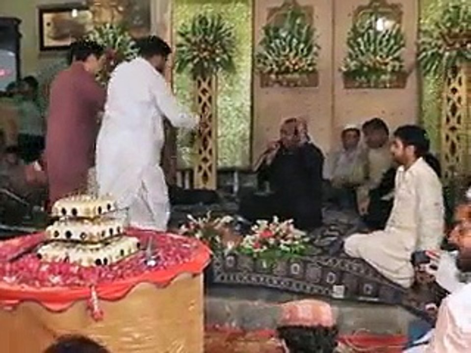 Alhaaj Irfan Haider Naat part 2 ( jashn e wiladat imam hassan )