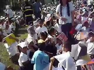 earthquake drill at pasig elem school 2.AVI
