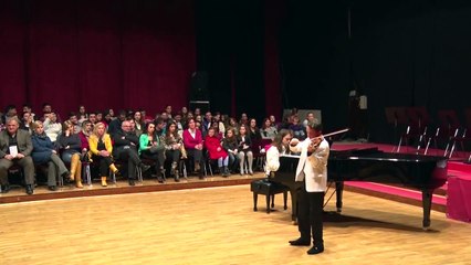 Mozart - Sonata in A major, K.305 (293d) - I. Allegro di molto