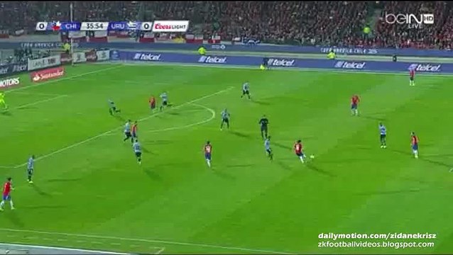 Arturo Vidal Fantastic Long Range Shot - Chile v. Uruguay 24.06.2015