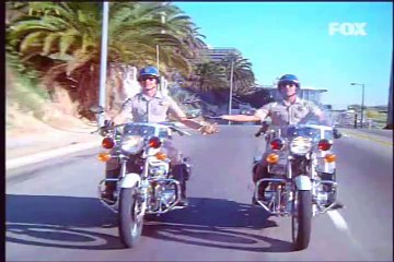 CHiPs - Jonathan Baker et Francis Poncherello