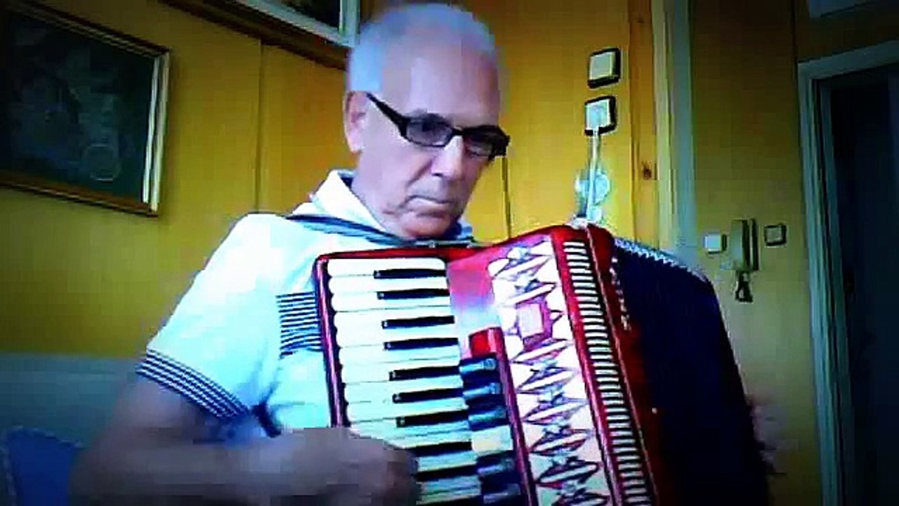 ΝΥΧΤΕΡΙΝΗ ΕΚΠΟΜΠΗ  ΑΦΡΟΔΙΤΗ ΜΑΝΟΥ 1953