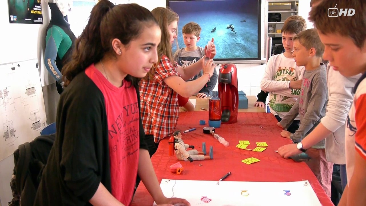 S09E05 - 9ème Fête Des Sciences