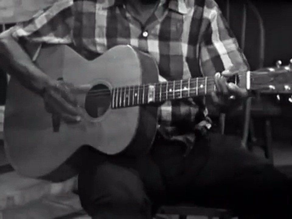 MISSISSIPPI JOHN HURT   Spike driver Blues  1963