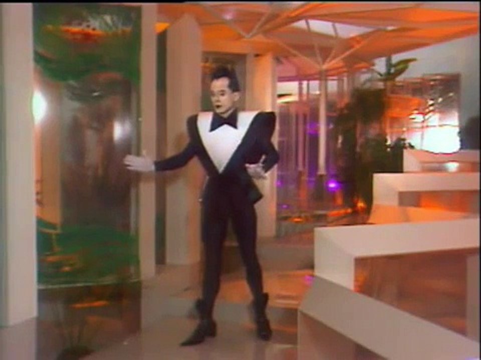 Klaus Nomi - Cold Song - Deneuve