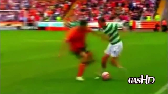 Best Football Freestyle Skills Cristiano Ronaldo, Neymar JR, Messi, Ronaldinho, Suarez & More