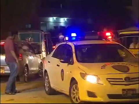 بڑی دیر کی مہرباں آتے آتے، سندھ کے بزرگ سی ایم چھ دن گزرنے کے بعد اپنے پورے پروٹوکول کے ساتھ خانہ پری کے لئے جناح اسپتال تشریف لائے