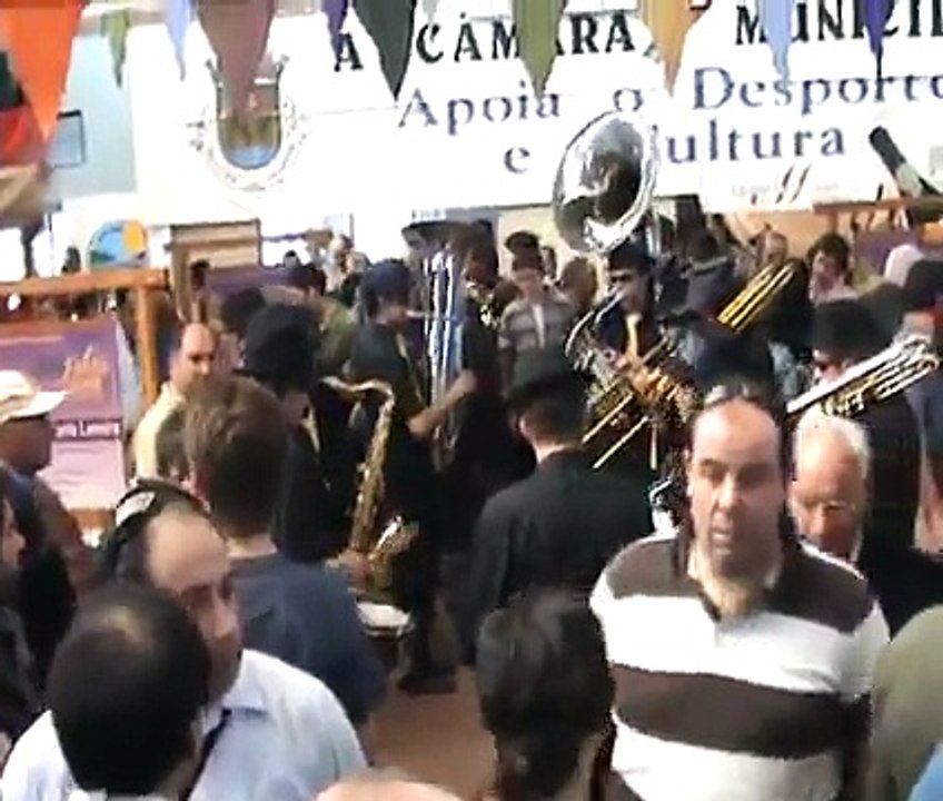 FANFARRA KAUSTIKA