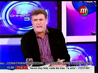 Griselda Siciliani y Luciano Castro juntos en un video clip