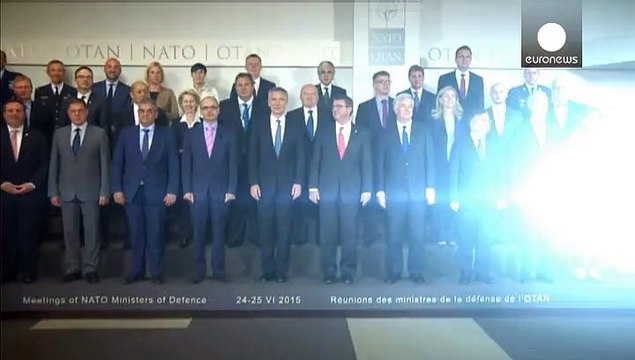 НАТО не хочет гонки вооружений с Россией, но...