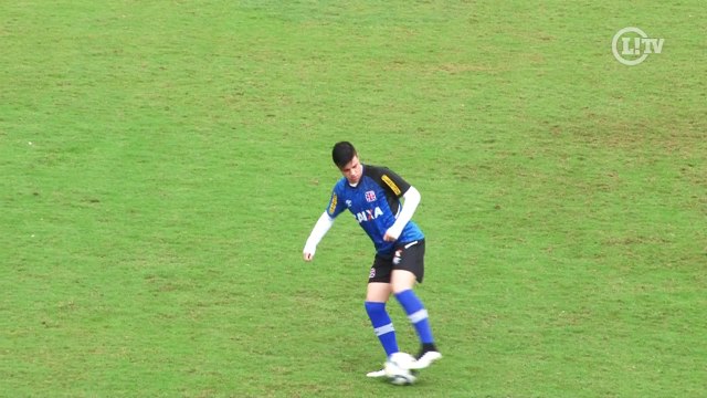 Entre os profissionais, Renato Kayser mostra habilidade no Vasco