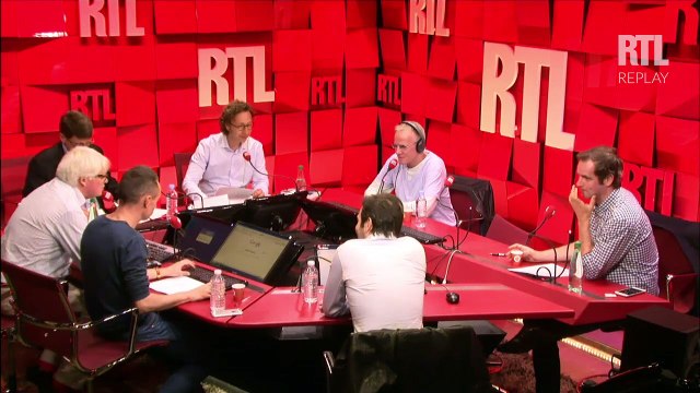 Stéphane Bern reçoit Christophe Lambert dans A la Bonne Heure du 24 06 2015 Partie 1