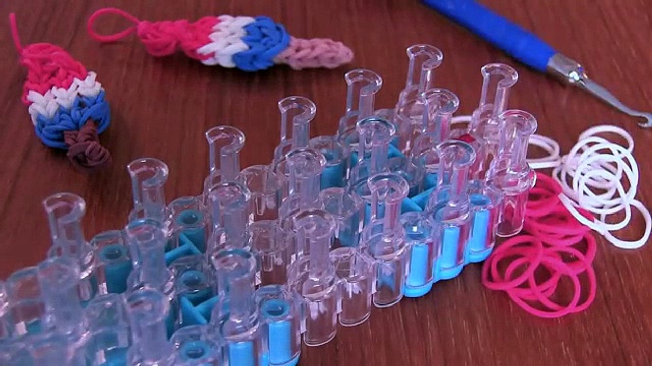 Rainbow Loom : Bomb Pop Charm - How To - Popsicle // Ice Lolly