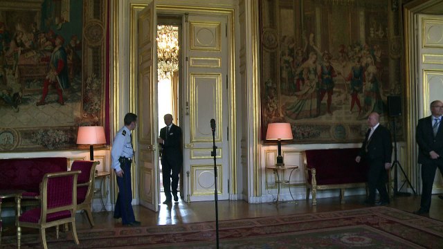 Francia califica de “inaceptables” las escuchas de EEUU