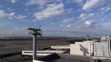[富山県警ヘリ“つるぎ”] Toyama Police AgustaWestland AW139 JA139T LANDING TOYAMA Airport 富山空港 2014.11.28
