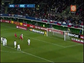 Jefferson Farfán: travesaño evitó golazo de tiro libre (VIDEO)