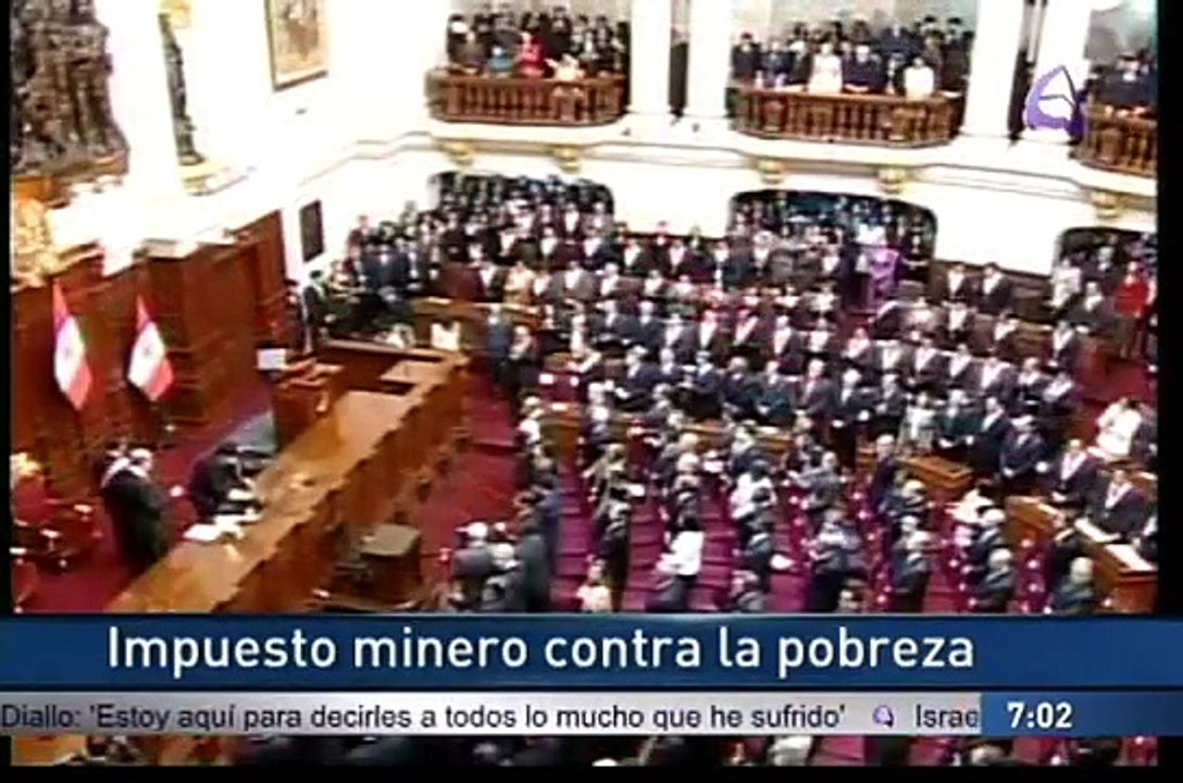 (RE) "Jura Ollanta Humala a constitución en Perú ¿Qué sigue?" EfektoTV Noticias Internacional: