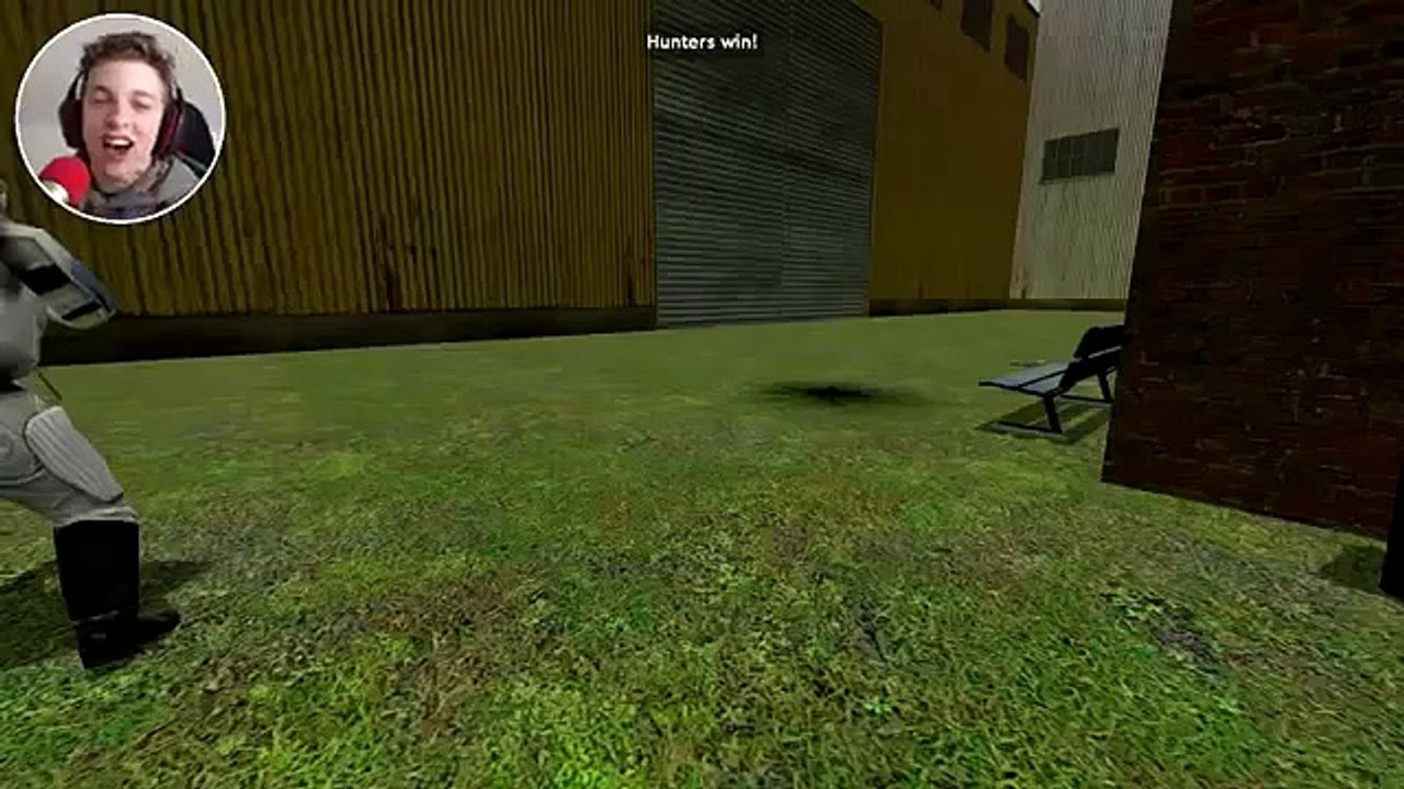 EXPOSED WATERMELON! Gmod Prop Hunt | Slogoman