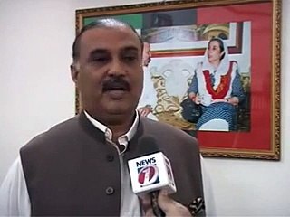 Azizi's As Raja Riaz PPP funny character