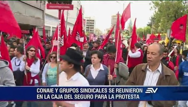 Organizaciones sindicales e indígenas marcharon esta tarde en Quito