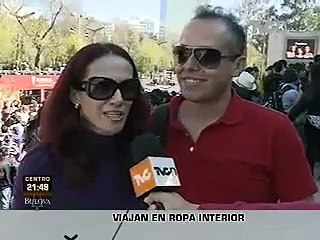 Viajan en ropa interior por el metro de la ciudad de México