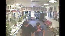 Foiled robbery at Fresno jewelry store