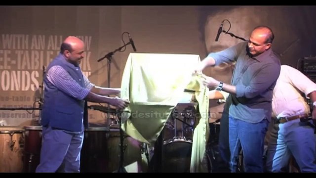 Hrithik is pushing limits to perform stunts in 'Mohenjo Daro': Ashutosh Gowariker