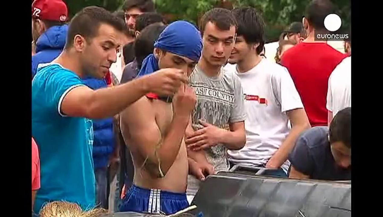 هزاران نفر در ایروان در اعتراض به افزایش بهای برق تظاهرات کردند