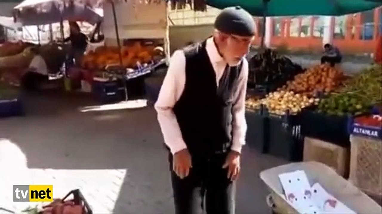 Oruçlu olduğunu unutan amca