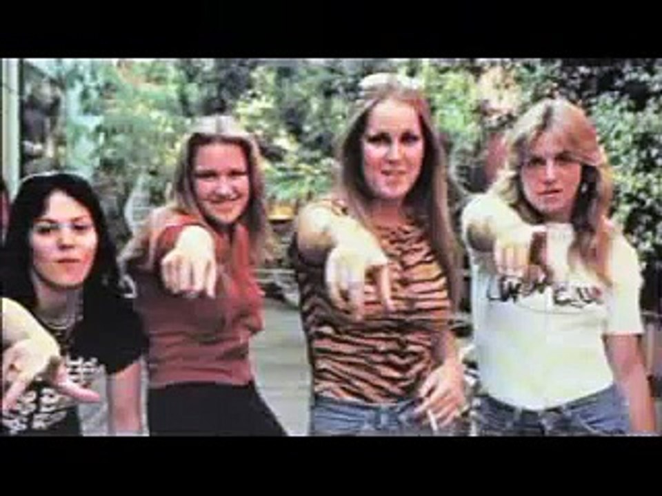 The Runaways - Gettin' Hot