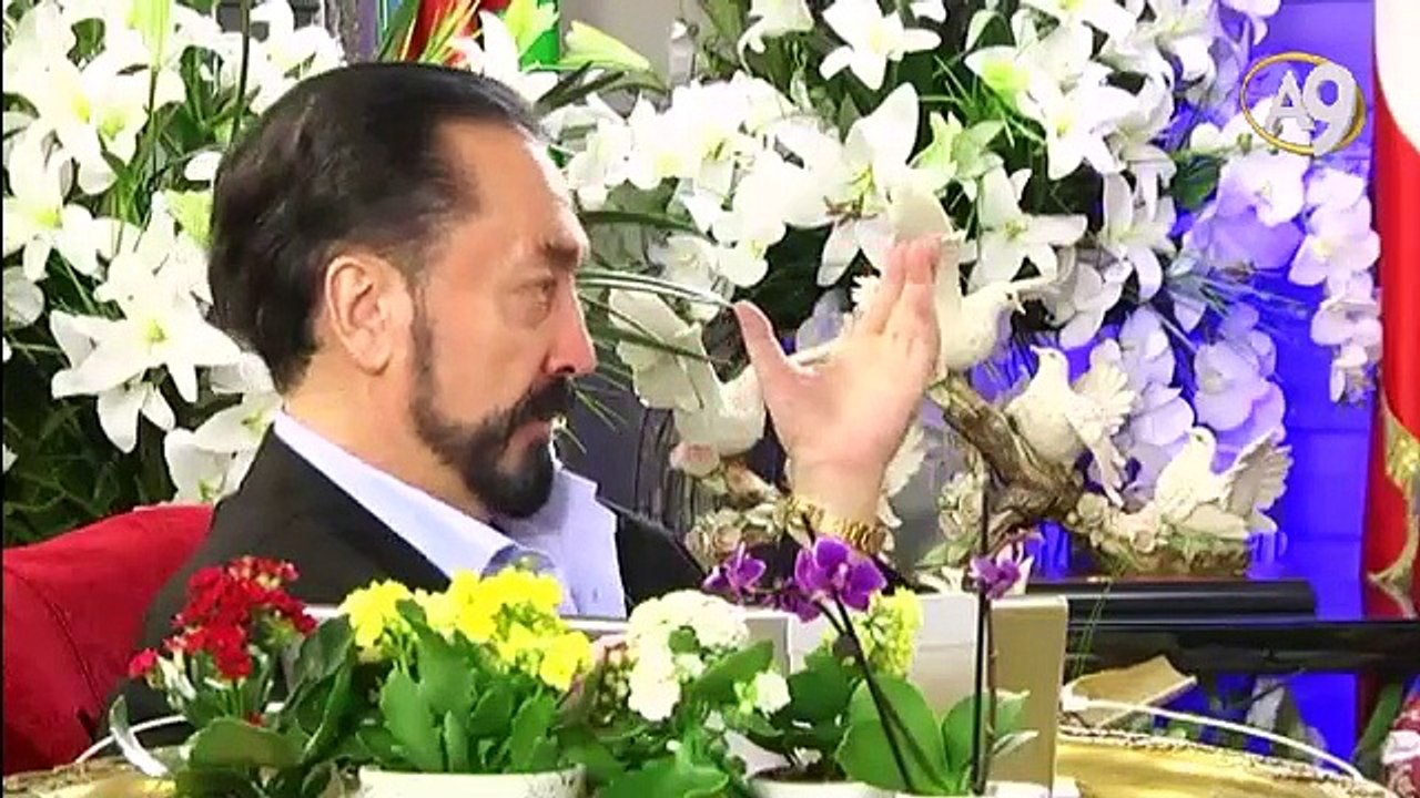 Adnan Oktar Kehf kıssasındaki ahir zaman ve Mehdiyete işaret eden ayetleri açıklıyor
