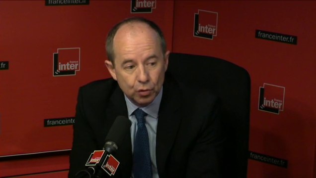 Jean-Jacques Urvoas : On doit collaborer avec les Américains