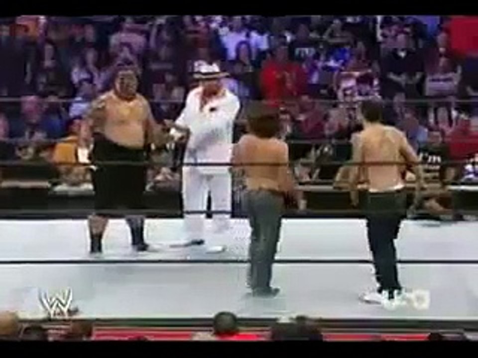 Steve-O vs Umaga