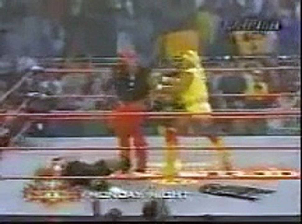 Hulk Hogan vs Dustin Rhodes - WCW 2000